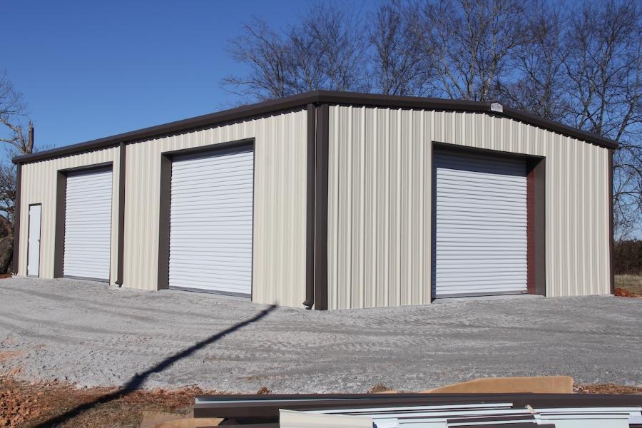 BigBee Steel Buildings, Inc. Building - Image courtesy of https://bigbee.com/