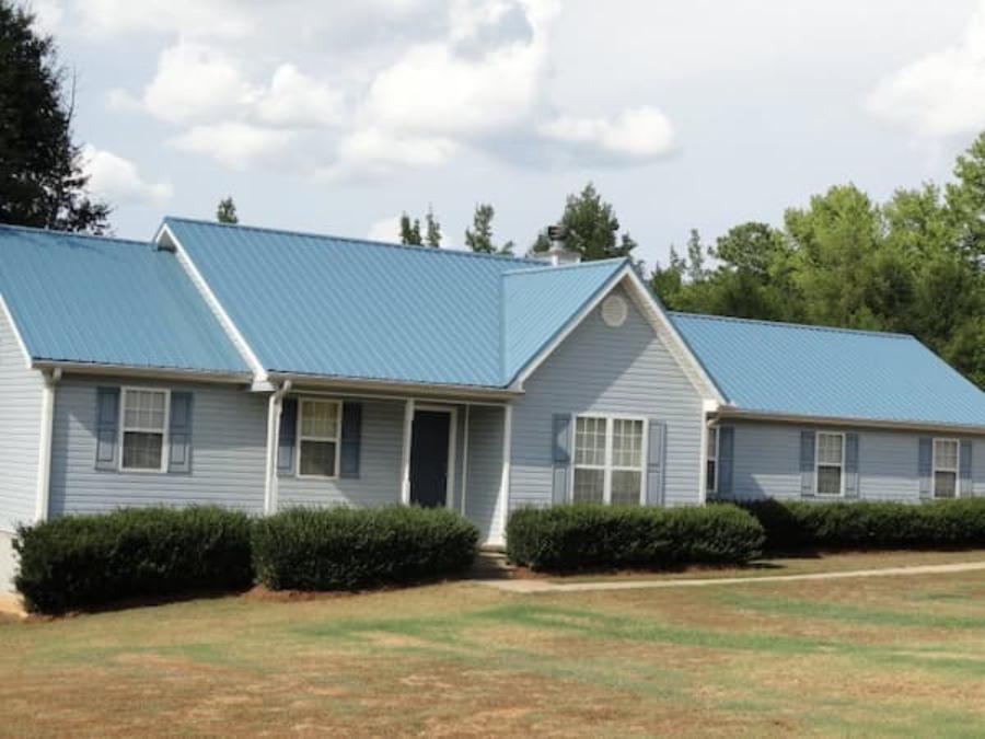 Jackson Metal Roofing Supply Roof Installed - Image courtesy of https://jacksonmetalroof.com/