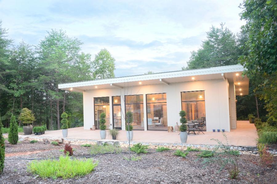 Metl-Span Exposed Fastener Roof and Wall Panels Installed - Image courtesy of https://metlspan.com/