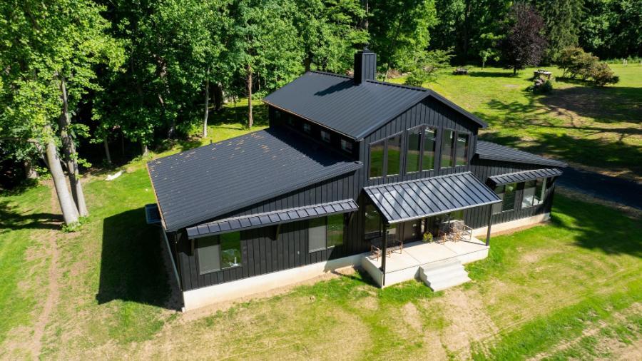 Wagler Steel Standing Seam Roof Installed - Image courtesy of https://waglersteel.com/ Wagler Steel Standing Seam Roof Installed - Image courtesy of https://waglersteel.com/